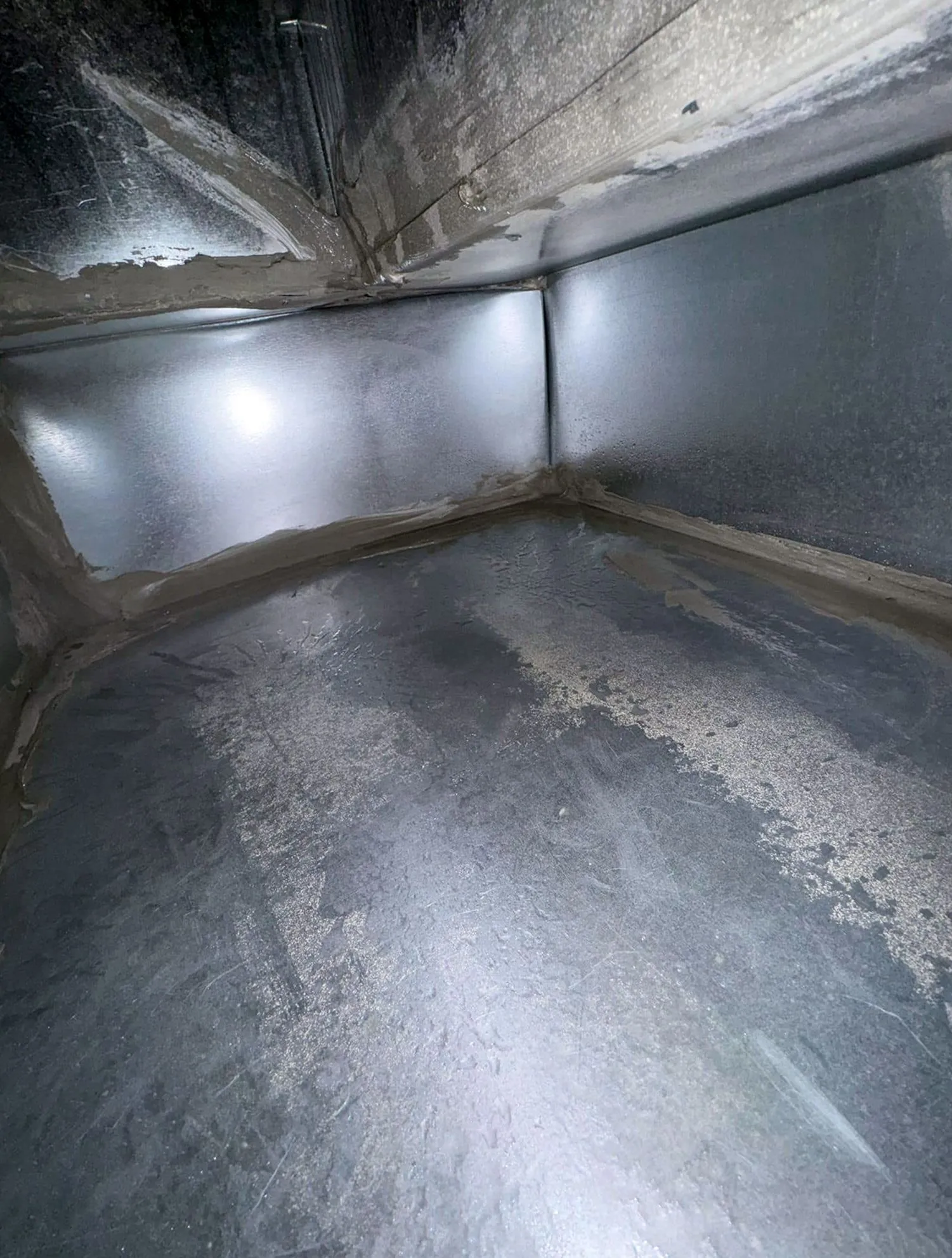 Commercial HVAC duct cleaning in Southwest Florida